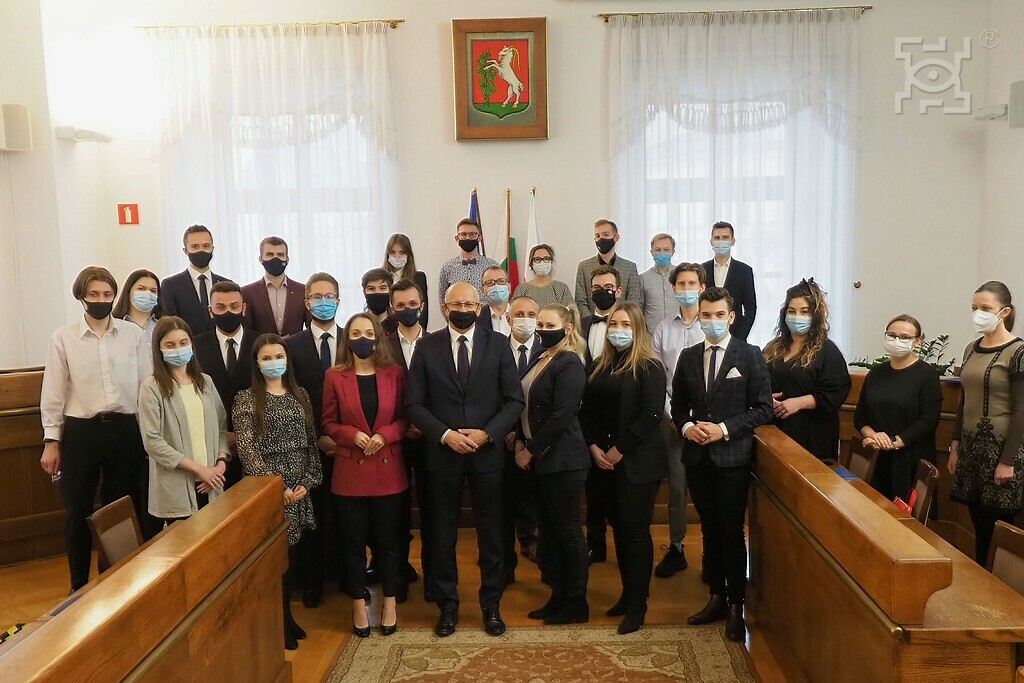 Członkowie Rady Studentów Lublina na I posiedzeniu Rady